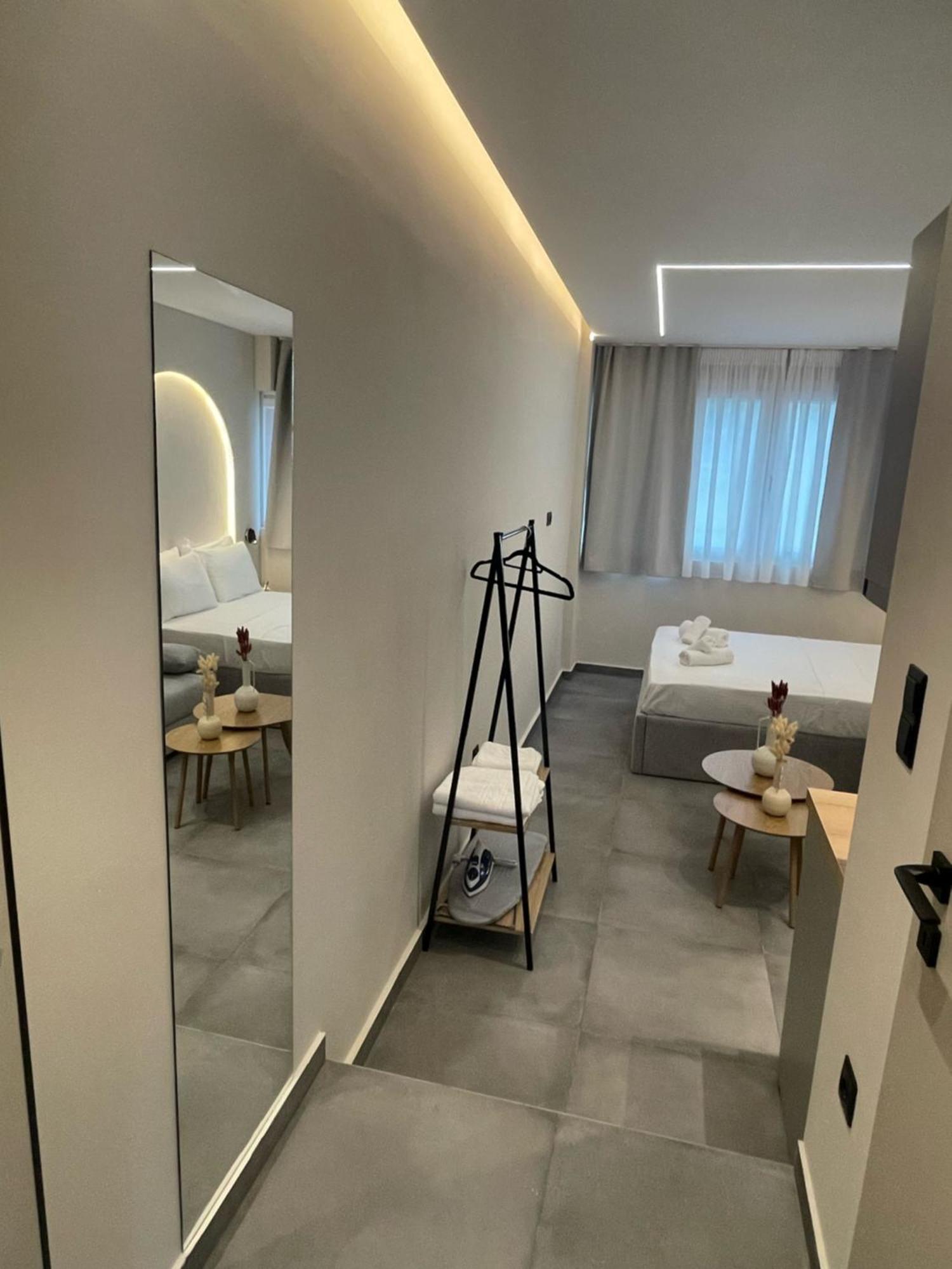 Ladadika Urban Suites Thessaloniki Exterior photo